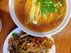 -萍姨抻面馆·鸡架冒菜(清湖店)