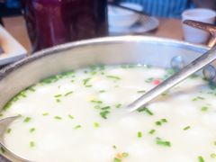 -湘力力小院·鱼汤泡饭(枫林路店)