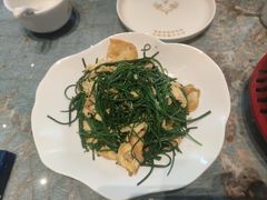 -哈啾嗨·新概念蒙餐(红星新城店)