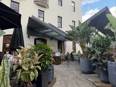 -Ribs & Burgers The Rocks