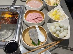 -海底捞火锅(东方时代广场店)