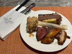 -松咖啡自助餐厅·松北香格里拉