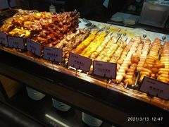 面包甜点陈列柜-韩盛·盛江山自助料理(于洪新玛特店)