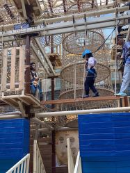 -PIPIKINGDOM皮皮王国欢乐号(欢乐海岸购物中心店)