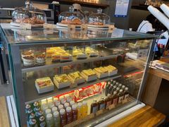 面包甜点陈列柜-DECAMERON十日谈(卓悦汇店)