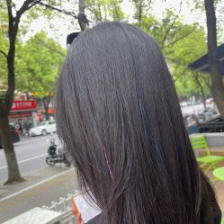 -曼都发型