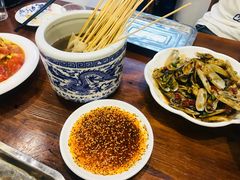 -郑东靓靓虾馆·金牌油焖大虾(天泽街店)