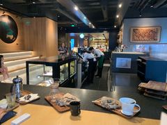 大堂-星巴克臻选(深圳万象天地旗舰店)