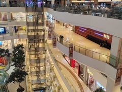 -LuOne凯德晶萃广场(徐家汇路店)
