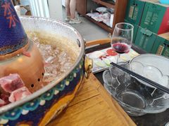 -毛辣果·贵州红酸汤牛肉火锅(西单店)