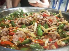 -兔行天下-鸿鹤鲜锅兔(中海国际店)