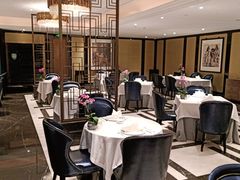 大堂-Yan Ting 宴庭中餐厅(上海静安瑞吉酒店)