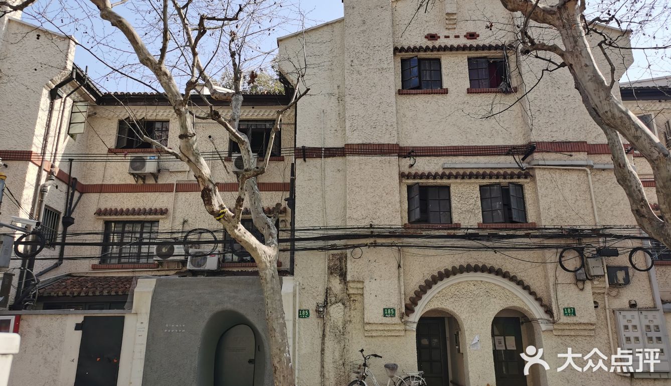 我对需要排队才能喝咖啡的体验没有兴趣