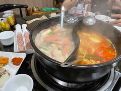 -黔府豆米火锅野菜馆(南马店)