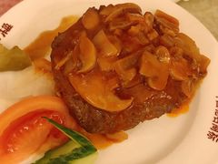 口蘑牛里脊-华梅西餐厅(哈尔滨中央大街店)