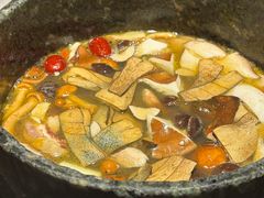 -芸山季·云南野生菌火锅(人民广场来福士店)