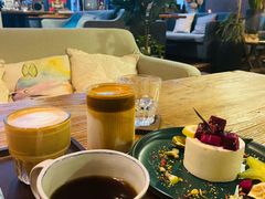 -84那年咖啡馆(李沧万达店)