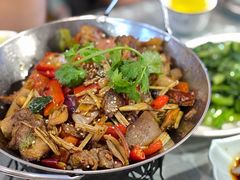 干锅腊排骨-小厨子私房菜·云南美食店