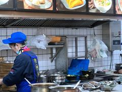-老新隆牛肉锅贴(新街口店)