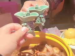 -多嘴超级肉蟹煲(中街恒隆故宫店)