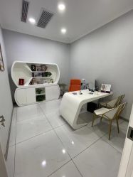 -天津健丽·去眼袋医疗美容机构