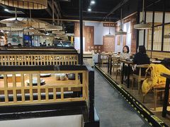 -九锅一堂酸菜鱼(万达广场店)