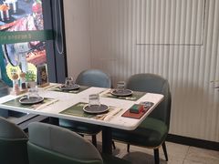 -西语·炭烧牛排(卓越中寰店)