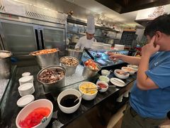 -圣丰索菲特·2 On 988 Café 自助餐厅