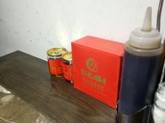 -红九格老火锅(三峡广场店)