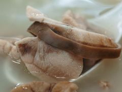 -三两春肚肺汤(崂山路店)