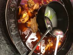 -重庆烧鸡公火锅(簋街店)