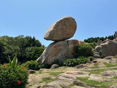 -东山风动石景区