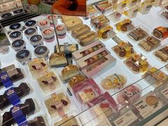 -85度C(生甜甜圈研究工坊·上海局门店)