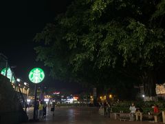 -星巴克臻选(重庆大学城熙街店)