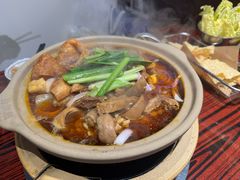 -沙胆彪炭炉牛杂煲(上海日月光广场店)