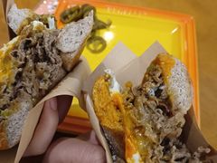 -Catch Bagel(芳草地店)