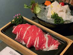 精选猪颈肉-湊湊火锅·茶憩(东城万达店)