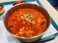 -梨花牛肉汤饭(仁恒伊势丹店)