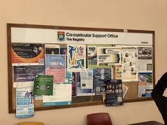 -香港大学