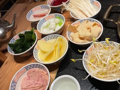 -周小明火锅(黑金冠社区店)