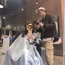 长发-Kraemer Paris  苏豪路易士·嘉玛发廊