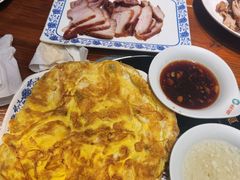 -老天桥酱肉烧饼夹肘子(天桥店)