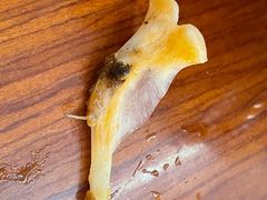 -胡子饮食店