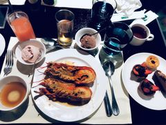 龙虾-澳门旅游塔360°旋转餐厅(南湾湖广场店)