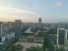 -Hi City·城市之巅