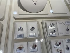 -品真阁华夏典当行(四通桥店)