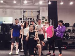 -汗水空间私教健身连锁(SM广场店)