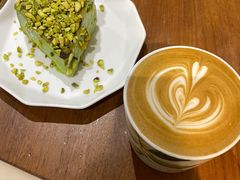 -Line 咖啡(石厦花园店)