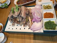 -俭寨大盘鸡·手抓肉·烧烤新疆菜(乌苏路店)