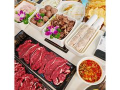 -三头牛·潮汕牛肉生蚝火锅 (夏湾店)